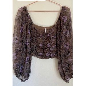 Free People Balloon Sleeve Crop stop Brand New